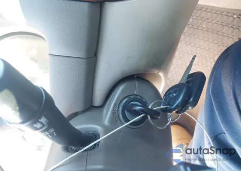 2003 Toyota Camry Le/Se/Xle z USA, uszkodzony, nr VIN 4T1BE30K53U147825